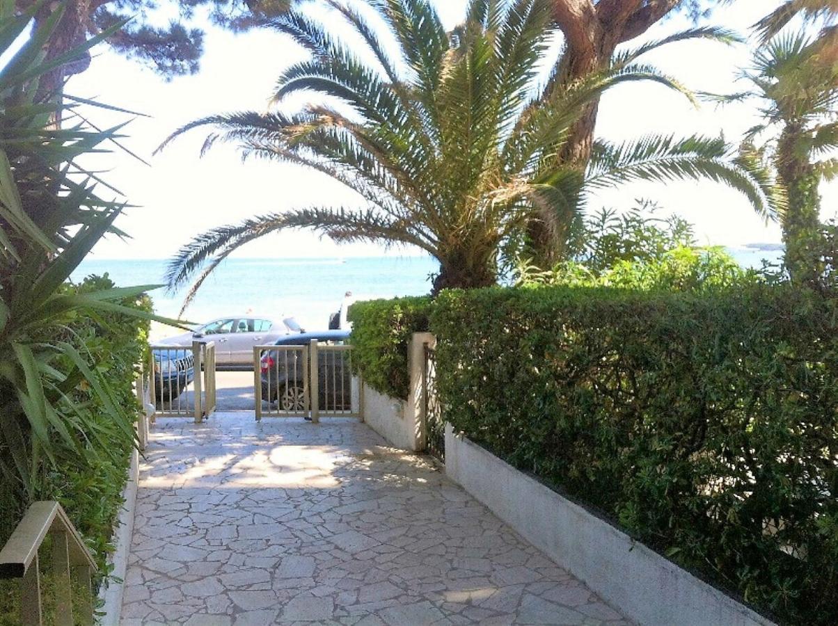 Fettolina Palm Beach, Location Cannes Front De Mer Et Plage Dış mekan fotoğraf